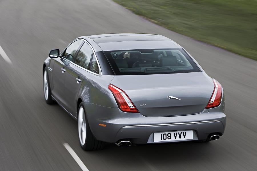  Jaguar XJ 2009 года  (фото 94 из 142)